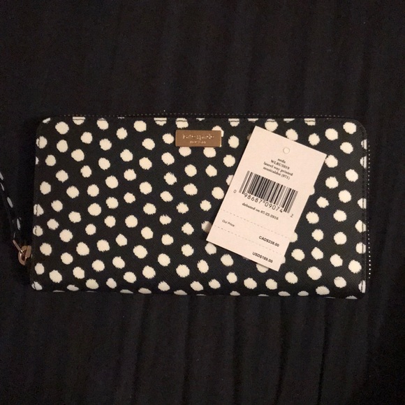 kate spade Handbags - Kate Spade polka dot wallet